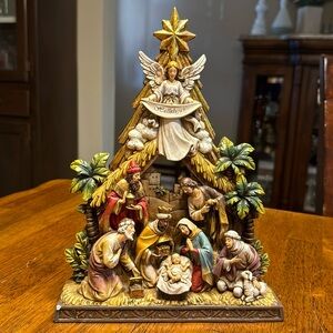 Avalon Gallery Nativity scene designed exclusively for Milagros.  Boxed.